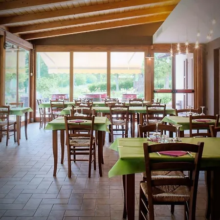 منزل ريفي La Cantina Di Bacco *