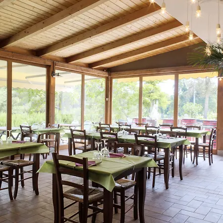 منزل ريفي La Cantina Di Bacco Loretello