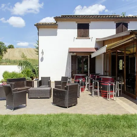 La Cantina Di Bacco Loretello