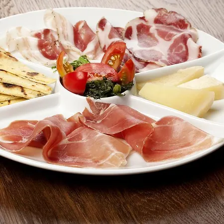 منزل ريفي La Cantina Di Bacco Loretello